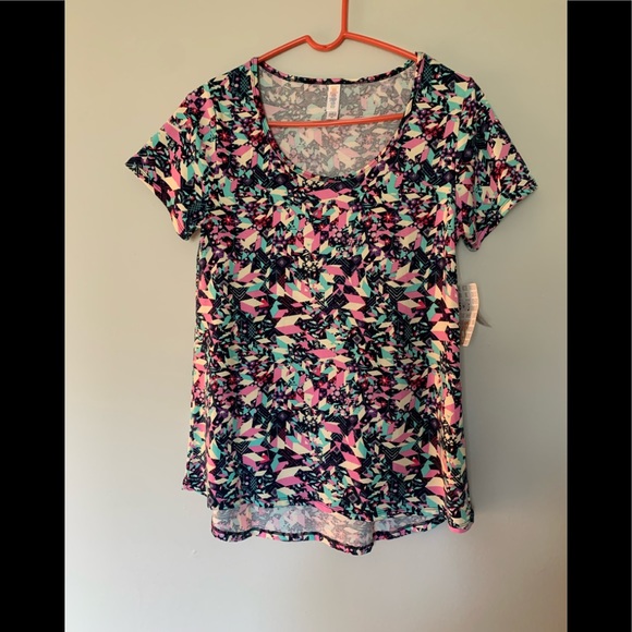 NWT LuLaRoe Classic T Top Sz XS - Picture 1 of 5